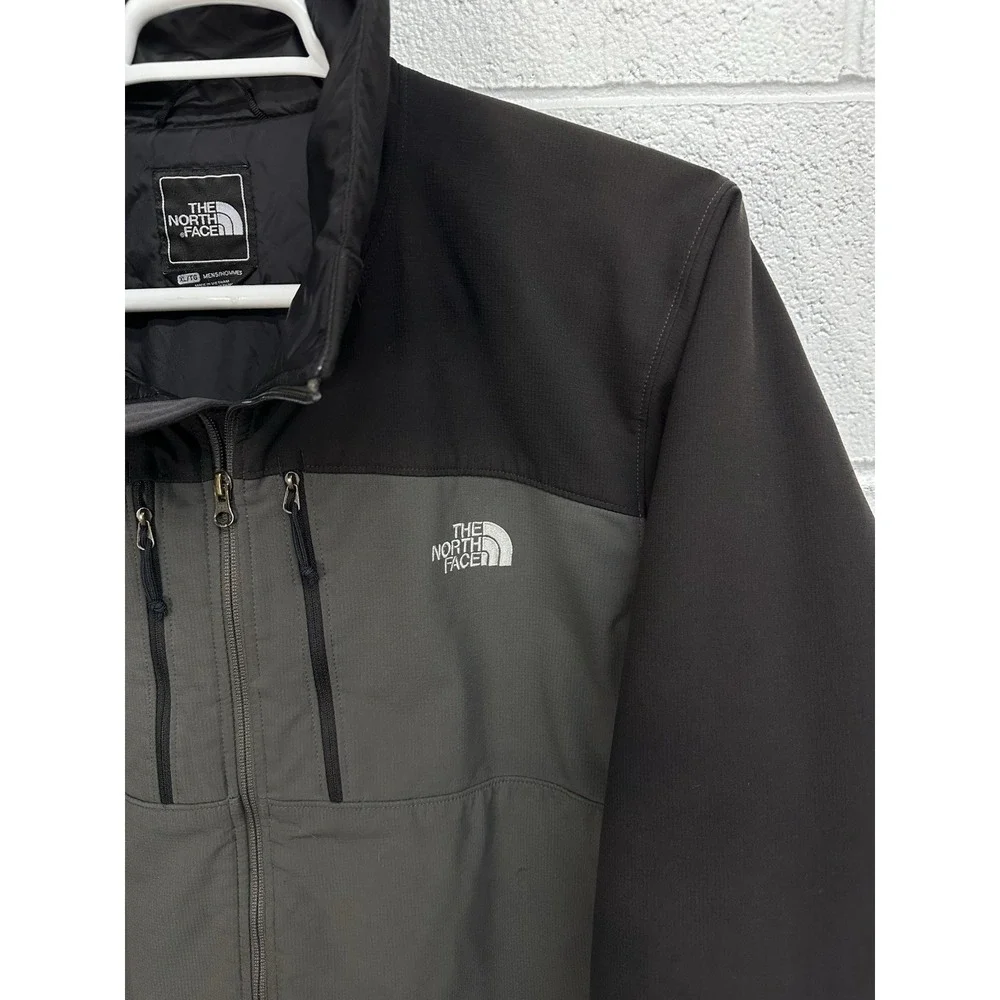 The North Favlce Primaloft Insulated Full Zip Coat / Black & Gray / Men's XL - Picture 2 of 11
